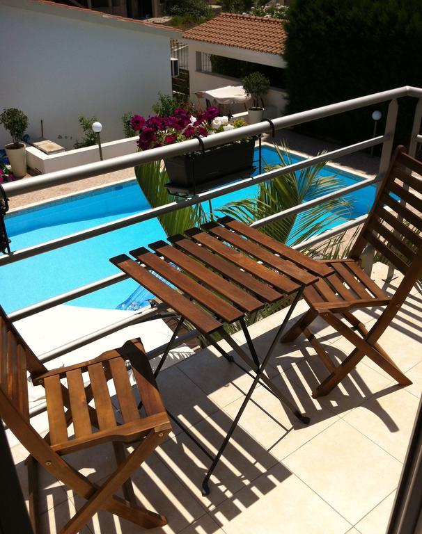 Estia Luxury Maisonette Pafos Quarto foto